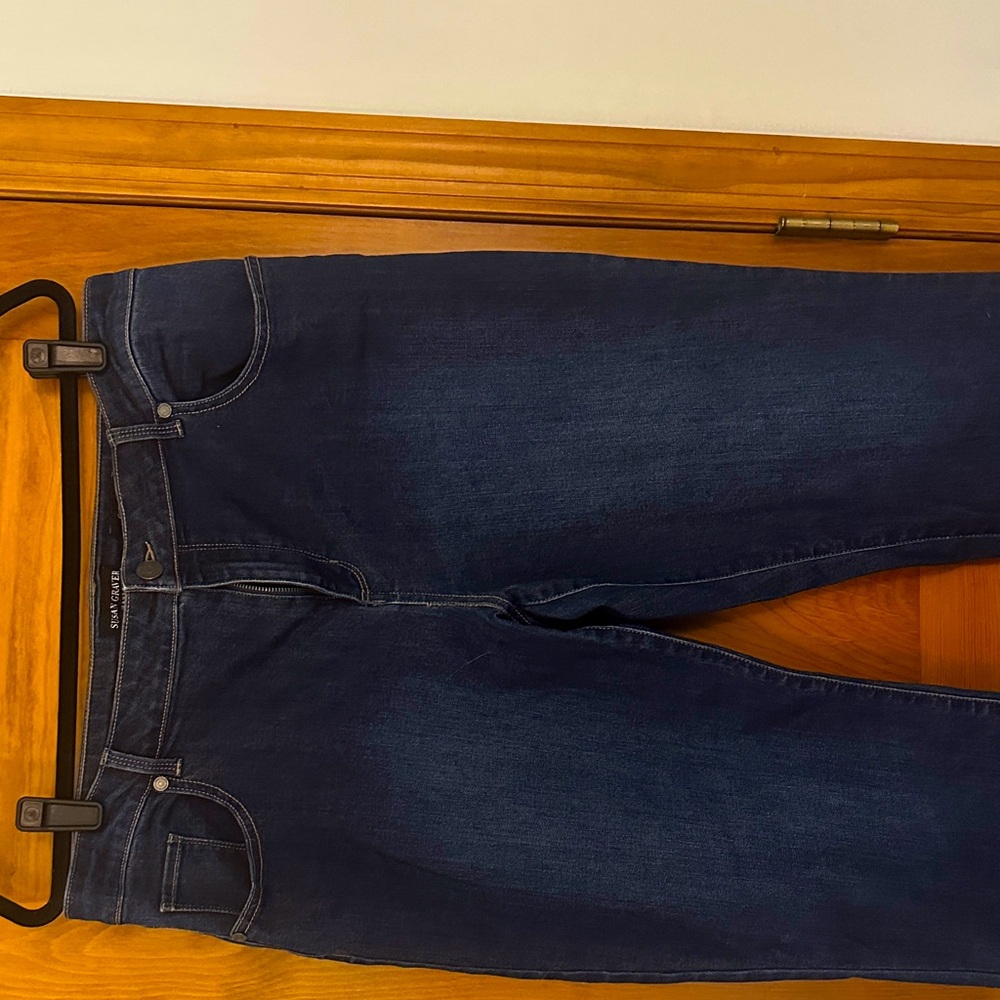 Susan Graver cropped jeans frayed bottoms